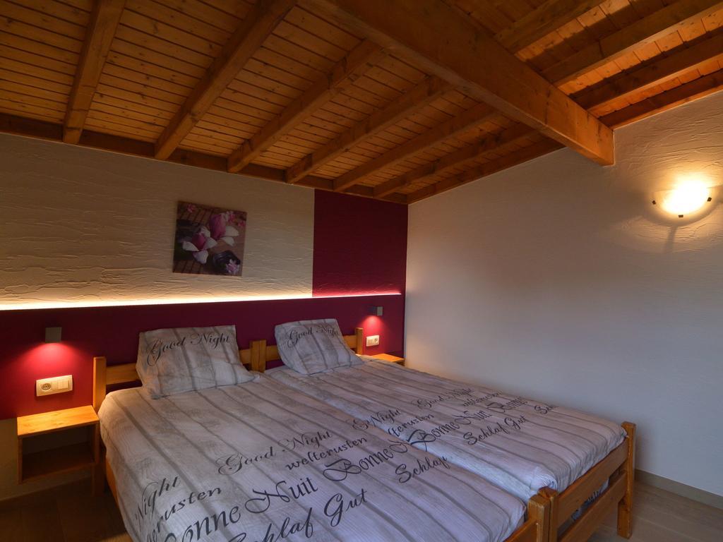 Charming House With Sauna And Many Other Amenities Малмеди Екстериор снимка